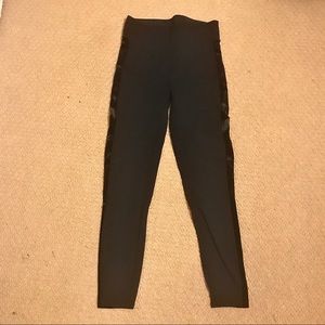 Leggings with Velvet Strip by Spanx